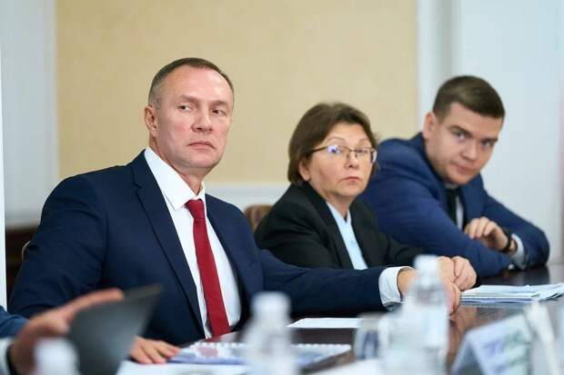 Суд признал незаконной схему дробления контрактов на снос аварийного жилья в Югорске