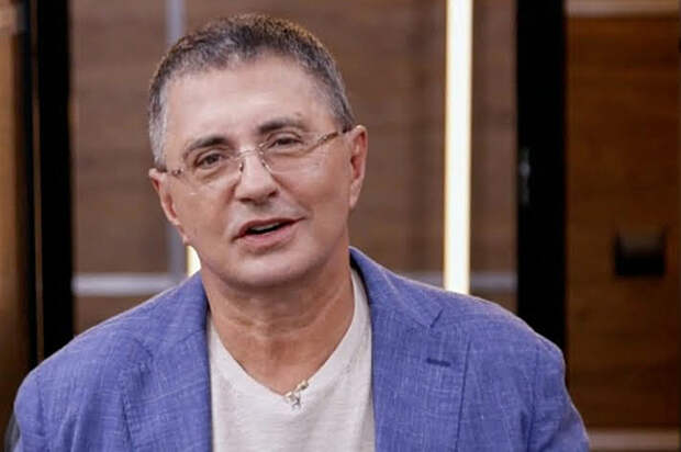 Мясников раскрыл частую ошибку при головной боли
