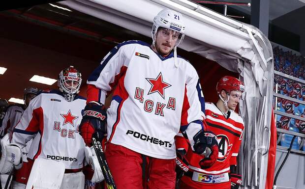 Калинин: «Я должен правильно действовать и в раздевалке, и на льду, быть примером»