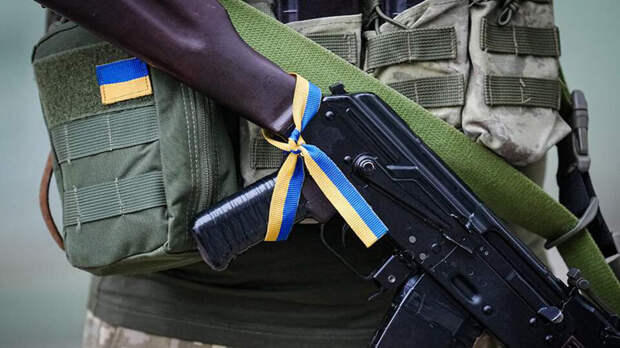 Сотрудники ТЦК избили и залили из баллончика боевика ВСУ