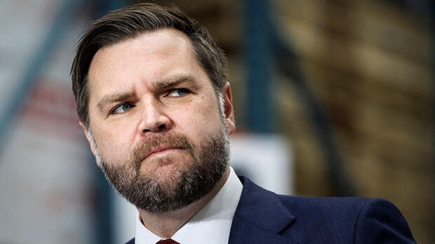 Вэнс заявил, что захваченный США танкер «Маринера» притворялся российским