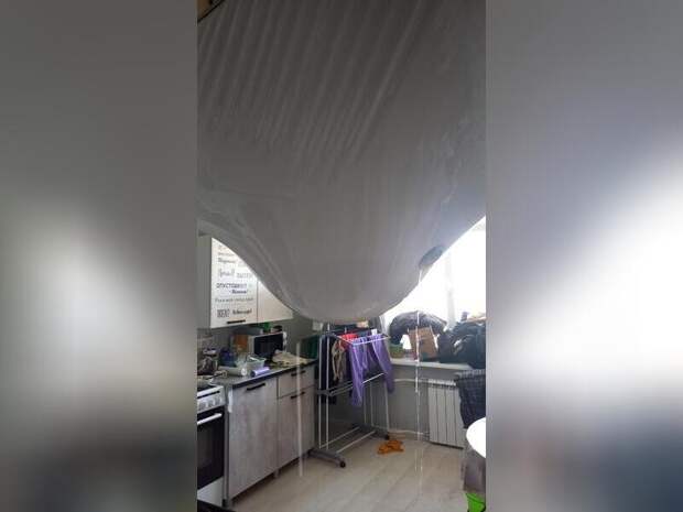 В Чите затопило подъезд и квартиры девятиэтажки после аварии в системе отопления