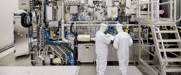 ASML создала первый образец полупроводника с применением литографии High-NA EUV