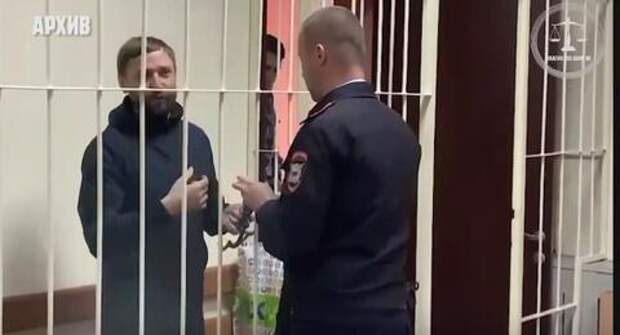 В Сочи суд огласил приговор блогеру-сыроеду, уморившему грудного ребенка голодом