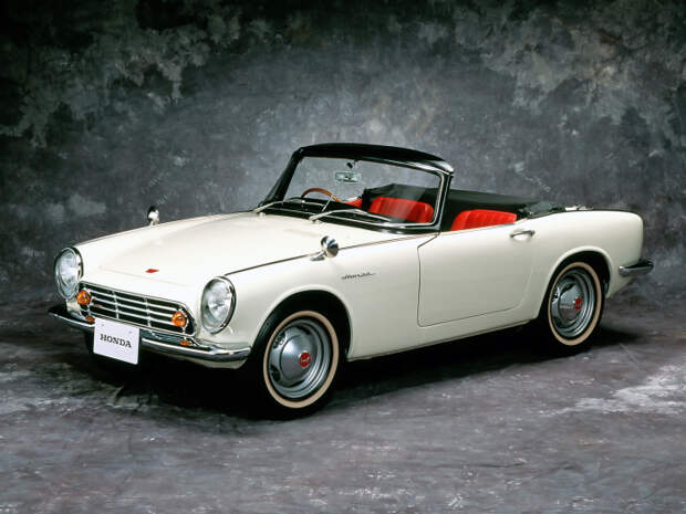 Honda S500 - первый автомобиль компании. | Фото: AutoWP.ru. Honda S500 - первый автомобиль компании. | Фото: AutoWP.ru.