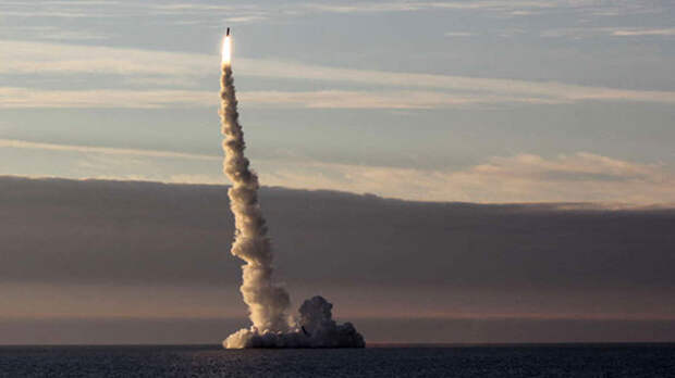 Рогозин рассказал о создании сверхтяжелой ракеты