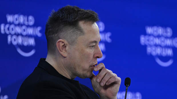 Илон Маск: только роботы и ИИ спасут США от банкротства