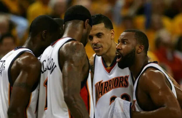 До появления Стефа Карри «воины» были дикой бандой. Любимая команда нулевых