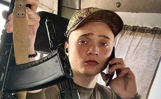 Герои России: Сергей Ярашев показал всем, что значит русский солдат, Мантуров — что значит российский чиновник