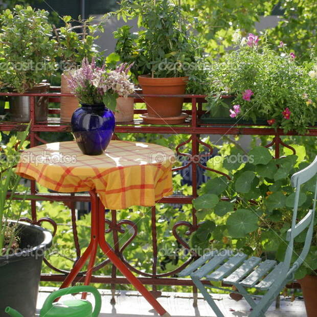 flowers-on-balcony-railing2-1.jpg