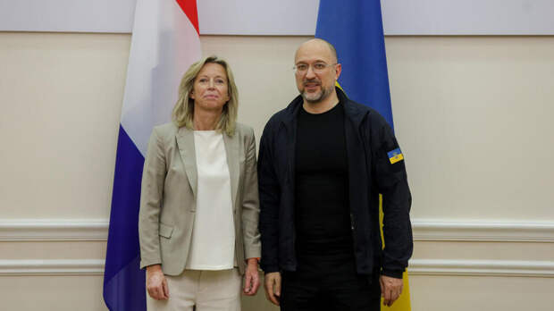 Глава Минобороны Нидерландов прибыла с необъявленным визитом в Киев