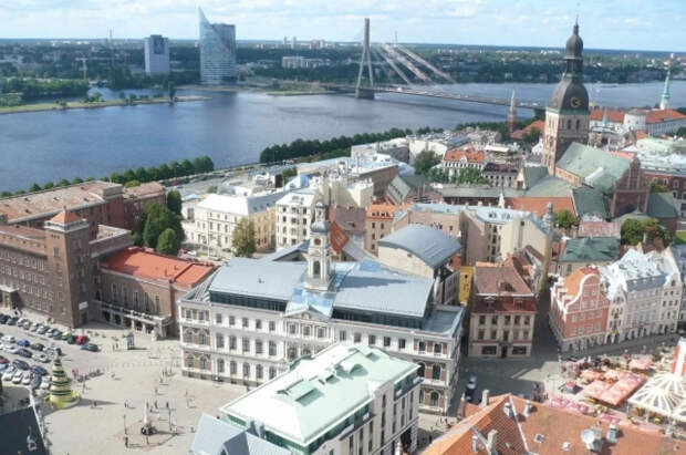 В Латвии детям полностью запретили говорить на русском языке в школах