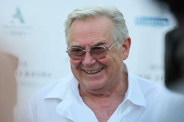 Стоянов назвал три условия, без которых химия в отношениях исчезает