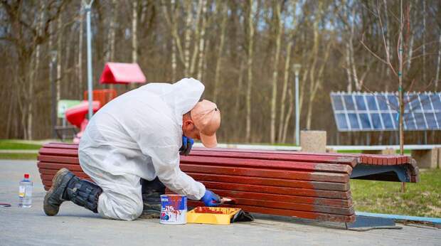 Парки Москвы готовятся к лету: начинается масштабная уборка и обновление зон отдыха