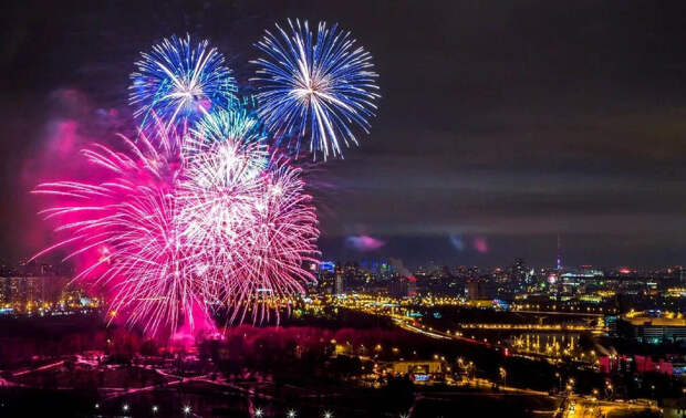 Какой праздник 15.02.2026 года