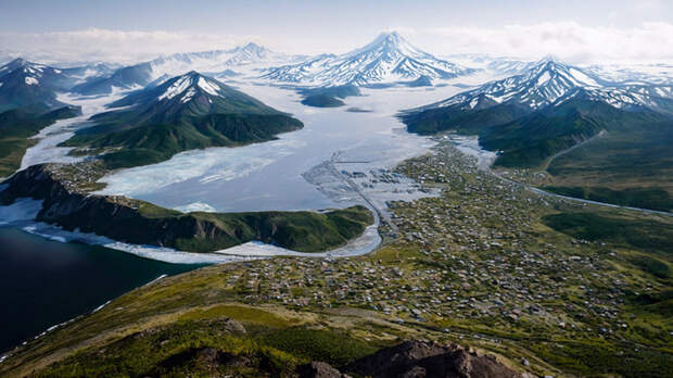 Двое погибли, пятеро с обморожением. Что известно о трагедии на Камчатке к этому моменту