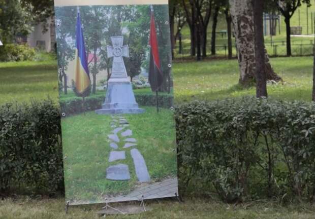 В Киеве появится первый памятник в честь Бандеры