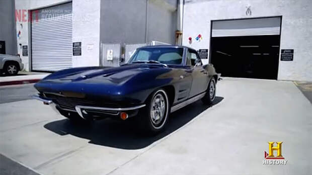 1963 split window Corvette Sting Ray