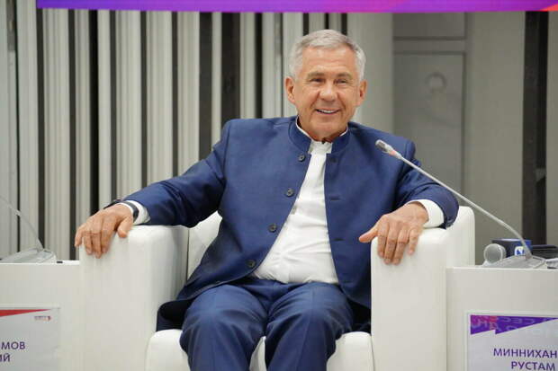 Цивилев һәм Миңнеханов Казанда «Энергопром» форумында яшьләр белән очрашты