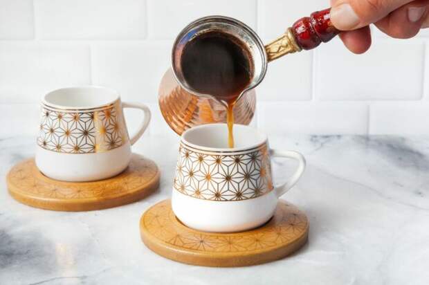 Кофе с чесноком. \ Фото: simplyrecipes.com.