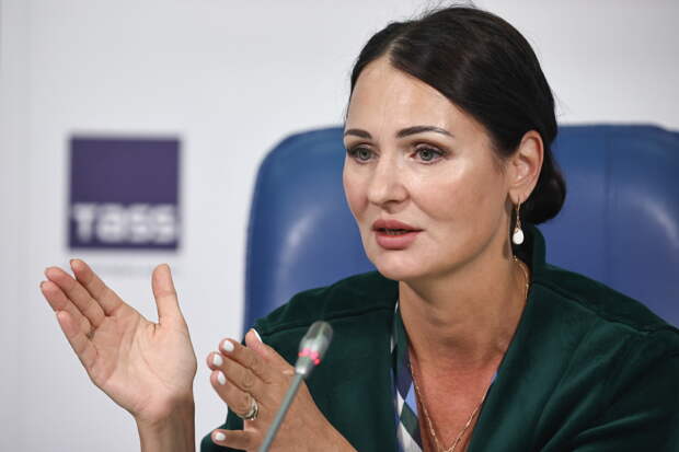 Депутат Буцкая предложила ужесточить регистрацию детей при домашних родах