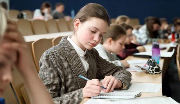 Олимпиада «Математический праздник» объединила почти 200 столичных школ и вузов