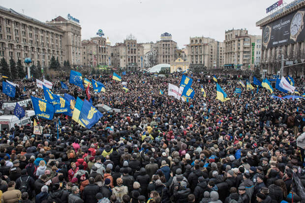 Туманные формулировки: почему Верховный суд Украины обязал Зеленского говорить на украинском языке