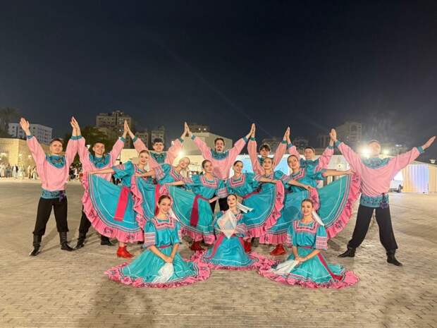 В ОАЭ завершаются гастроли ансамбля «Весенние зори»