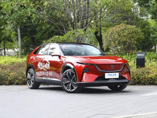 Changan Mazda вывела на рынок EZ-60 Year of the Horse Edition с 26,45‑дюймовым 5K‑экраном и гибридной версией