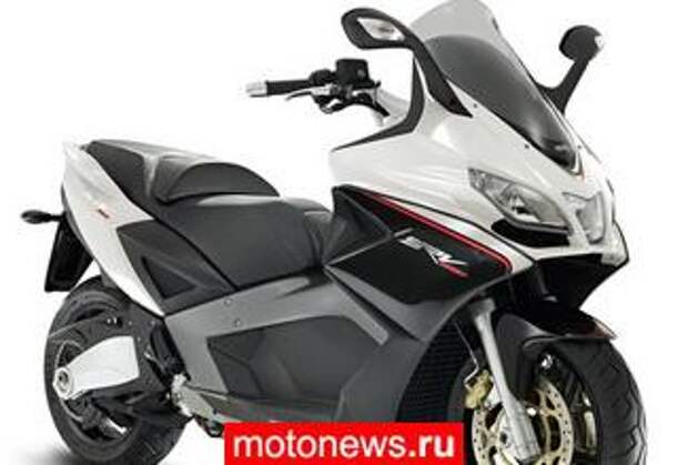 Названа европейская цена на новый максискутер Aprilia