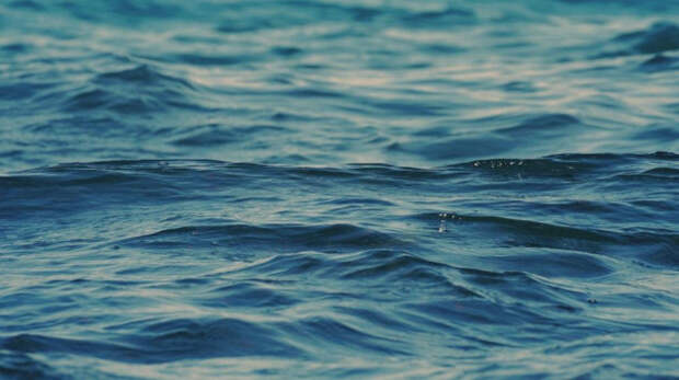 В Азовском море ищут пропавших рыбаков