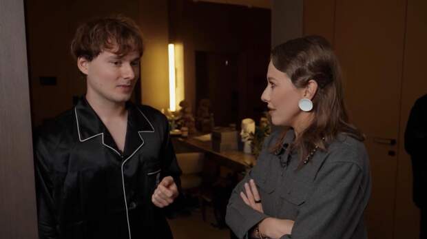 Блогер и музыкант Exile познакомил зрителей со своей невестой: смотрим фото красотки