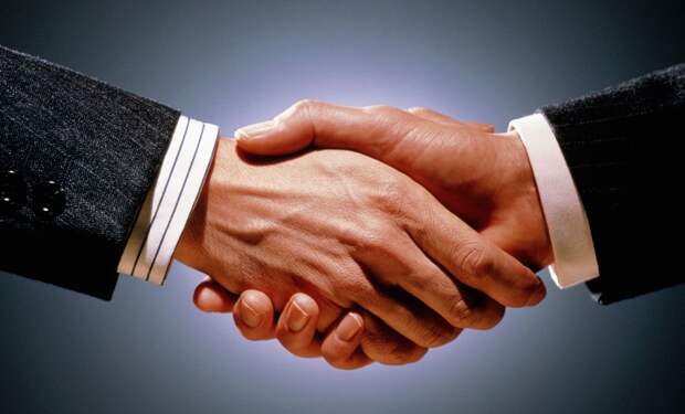 Глава МИД Ирана поблагодарил Россию за поддержку страны