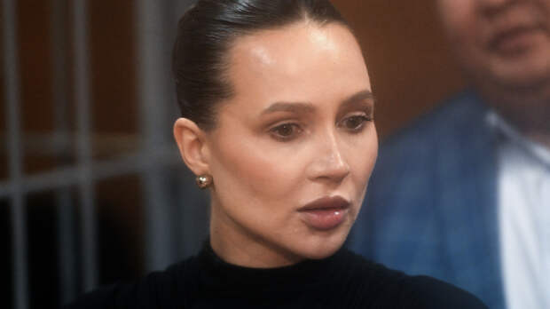 «Борется за свою жизнь»: жених онкобольной Лерчек о ее походах в фитнес-клуб