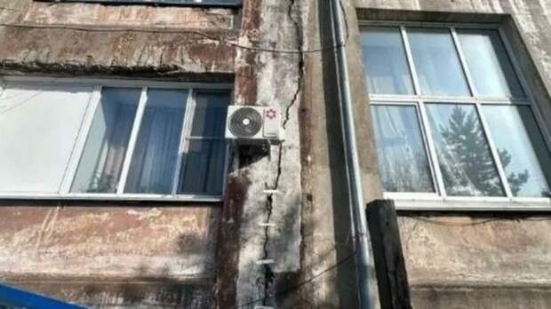 Студентов Рубцовского педколледжа временно переведут в другие учреждения