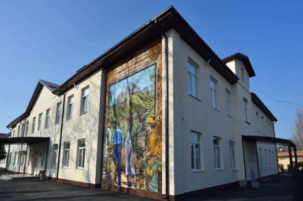 Почти 30 образовательных учреждений Адыгеи капитально отремонтировали за пять лет