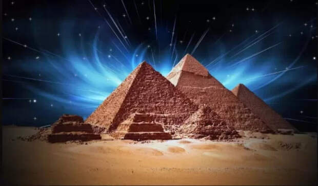 Египетские пирамиды были построены задолго до появления первых египтян..