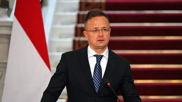 Сийярто обвинил Украину в антивенгерской пропаганде