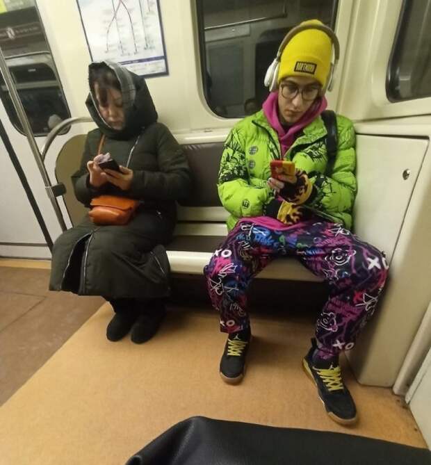 Чудаки и модники из метро