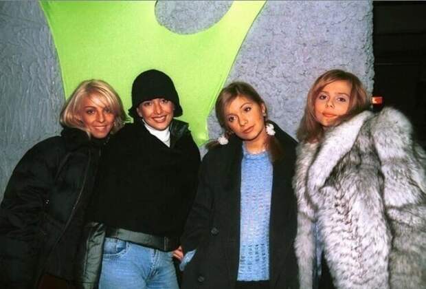 Группа Блестящие. 1999 год Группа Блестящие. 1999 год