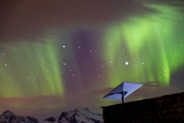 «Посмотрим, что из этого выйдет», — комплект спутникового интернета Starlink теперь раздают бесплатно в обмен на годовую подписку