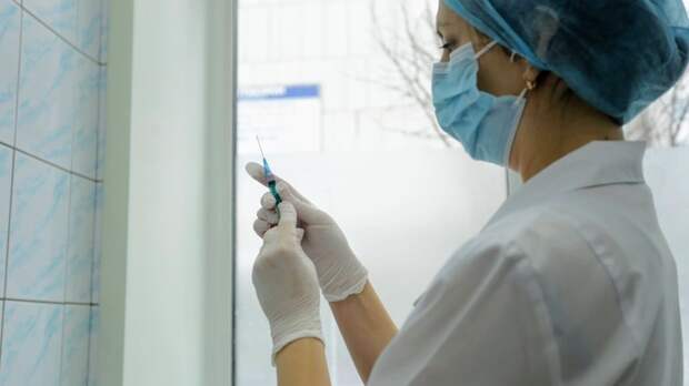 В России предложили создать список антипрививочников