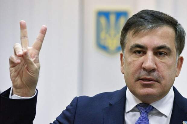 Саакашвили ничему не научился, а вот Порошенко спас Украину