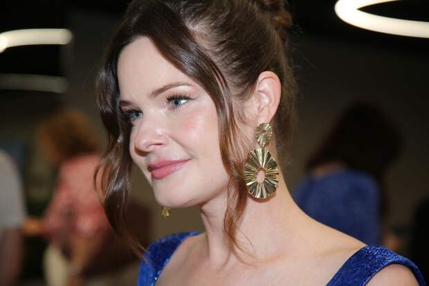 «Я умею считать деньги»: актриса Анна Пескова высказалась о своем отношении к финансам