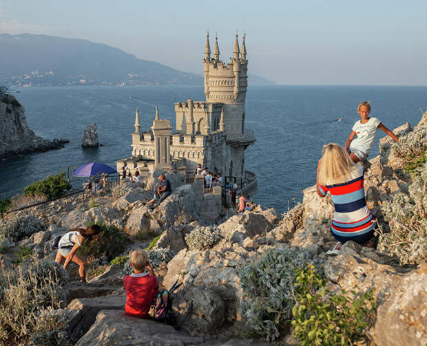 Курорты Крыма – в десятке популярных мест для отдыха в июне