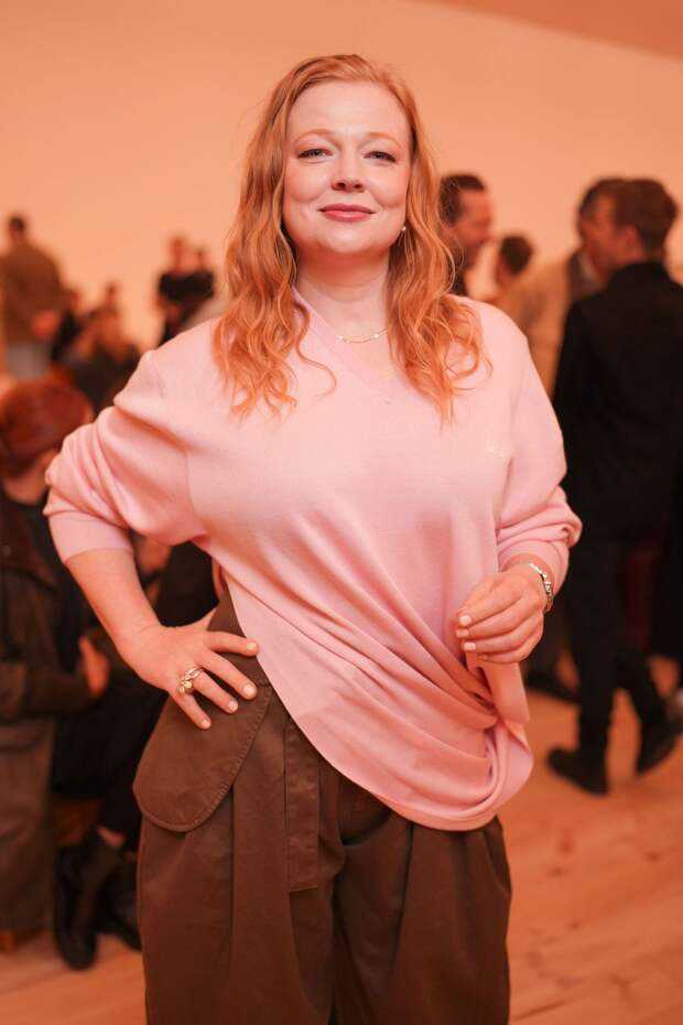 Неделя моды в Париже: Рената Литвинова, Шарлиз Терон и Дженна Ортега Неделя моды в Париже: Рената Литвинова, Шарлиз Терон и Дженна Ортега