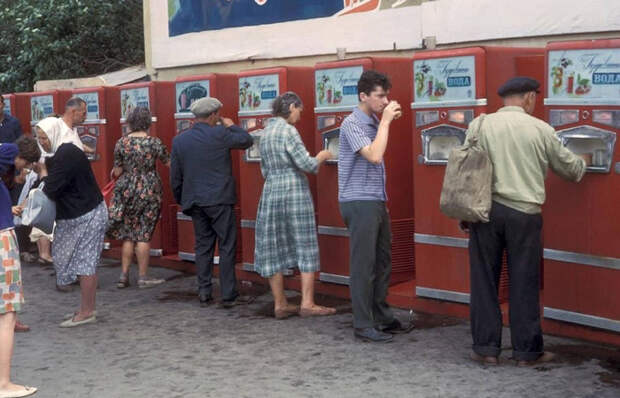 Вспоминаем вкус: какими были 6 самых популярных напитков из СССР