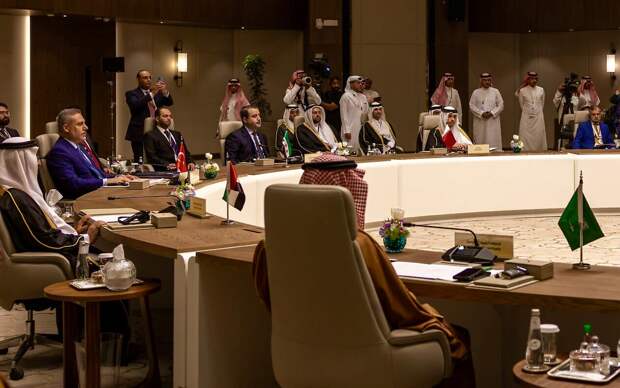 ССАГПЗ против Ирана: атаки Тегерана сплотили арабские страны, которые изначально выступали против войны