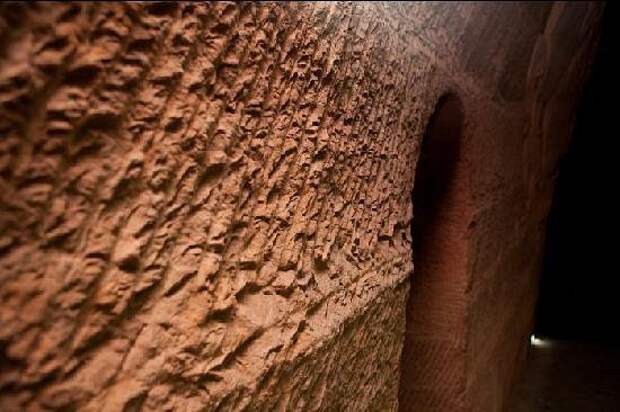 Десять неразрешимых загадок древних китайских пещер Лунъю, изображение №9