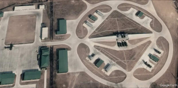 Спутниковые снимки китайских объектовых ЗРК средней и большой дальности